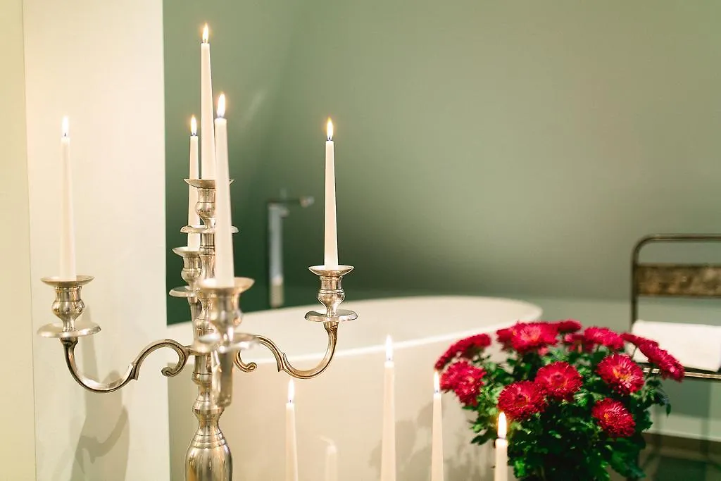 Hotel Villa Sorgenfrei & Restaurant Atelier Sanssouci Radebeul 4*,  Almanya