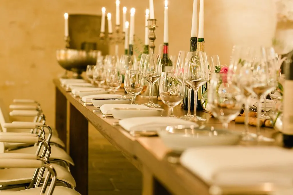 Hotel Villa Sorgenfrei & Restaurant Atelier Sanssouci Radebeul 4*,  Almanya