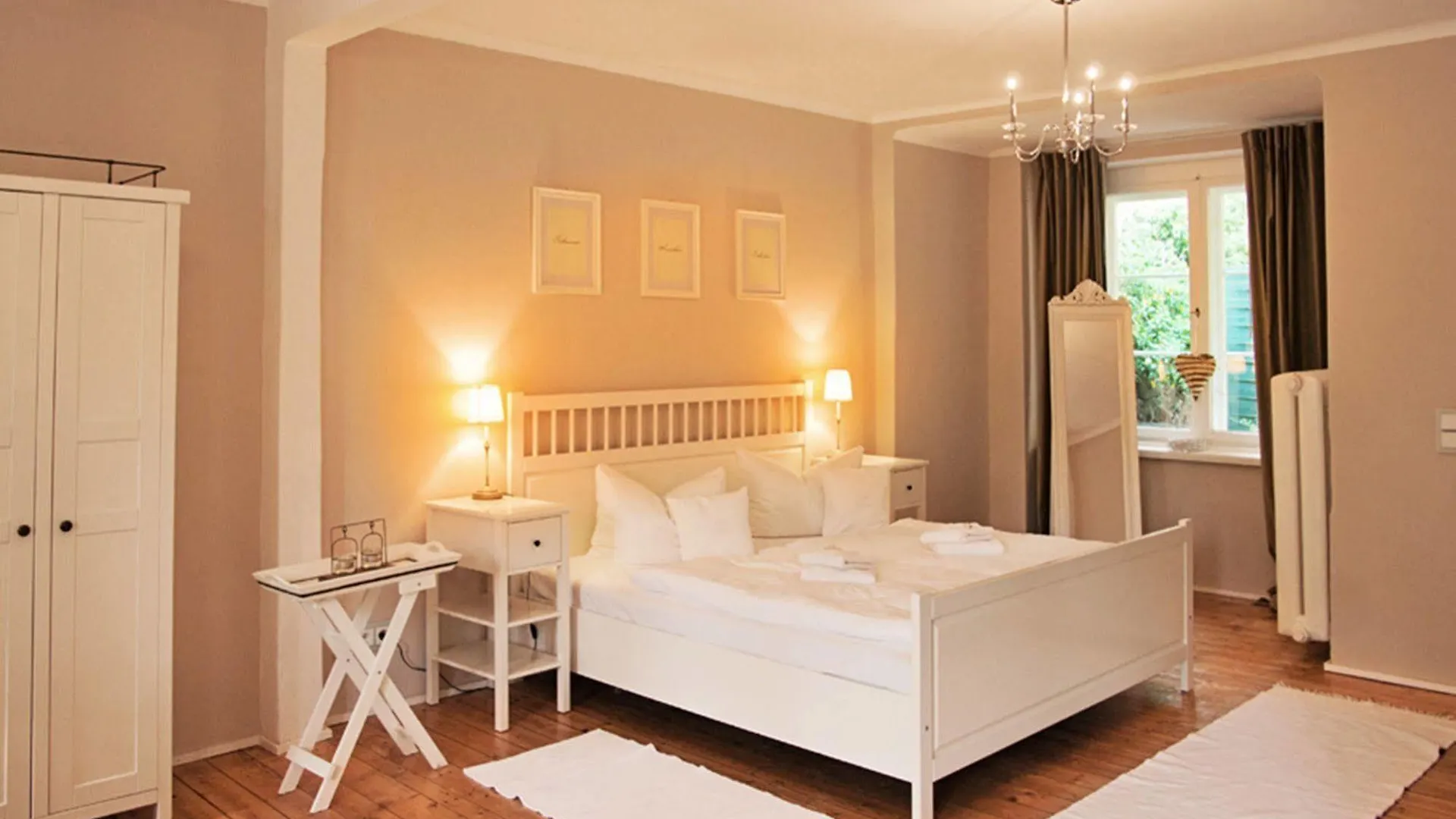 ****  Hotel Villa Sorgenfrei & Restaurant Atelier Sanssouci Radebeul Almanya