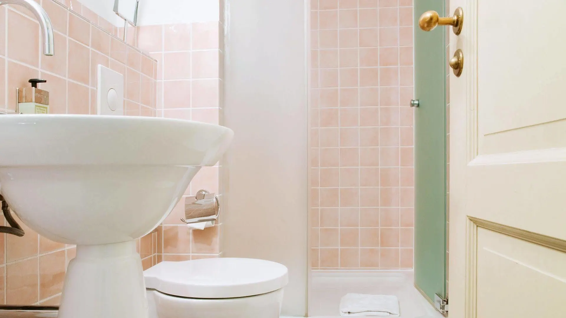 Hotel Villa Sorgenfrei & Restaurant Atelier Sanssouci Radebeul 4*,  Almanya